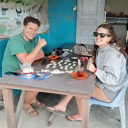 Vulkaan Homestay ブラスタギ エクステリア 写真